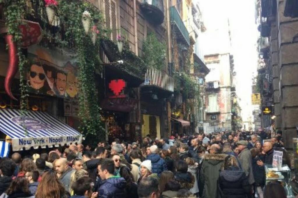 Napoli Centro Storico Un Passo Da San Gennaro Apartment Exterior photo