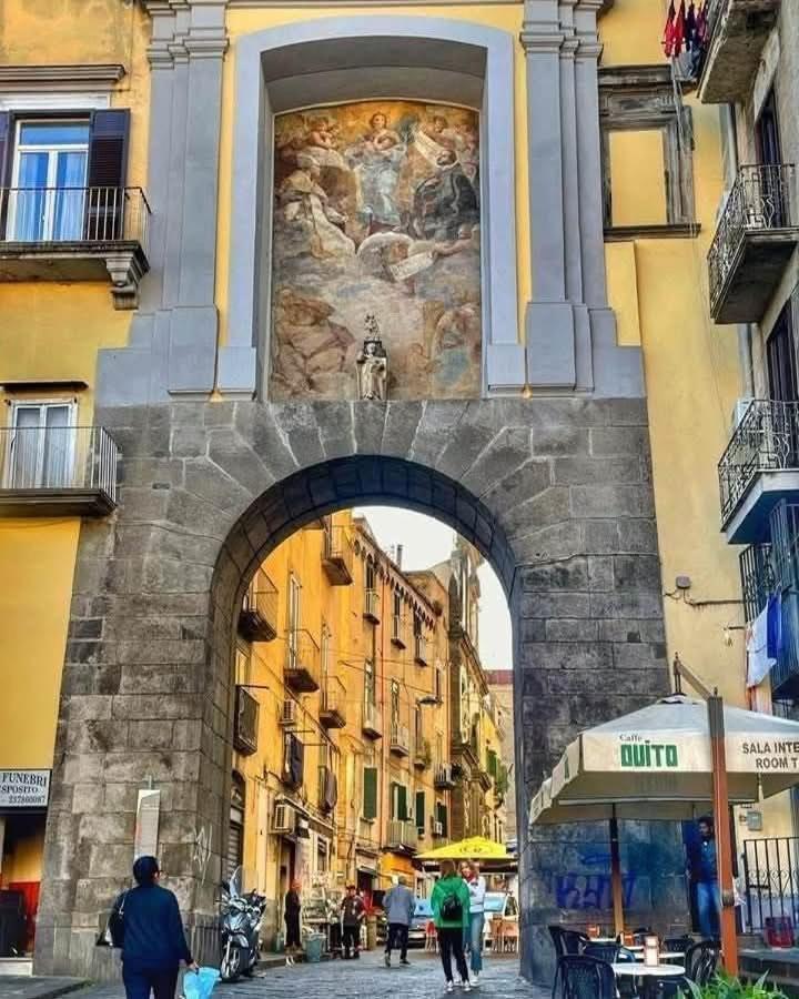 Napoli Centro Storico Un Passo Da San Gennaro Apartment Exterior photo